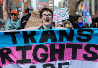 Ο Λευκός Οίκος παρήγγειλε έρευνα για το εάν η φυλομετάβαση οδηγεί σε απογοήτευση