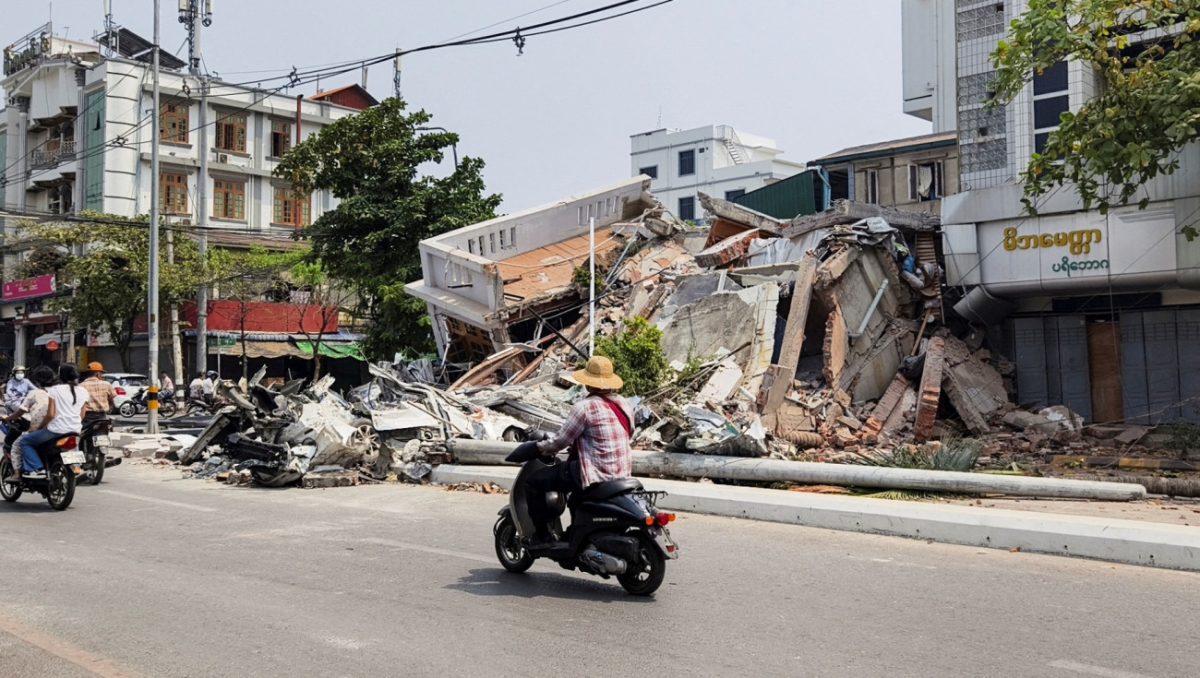 Μιανμάρ: Διαλυμένη και βυθισμένη στην εμφύλια σύρραξη, μπορεί να ανοικοδομηθεί μετά τον φονικό σεισμό;