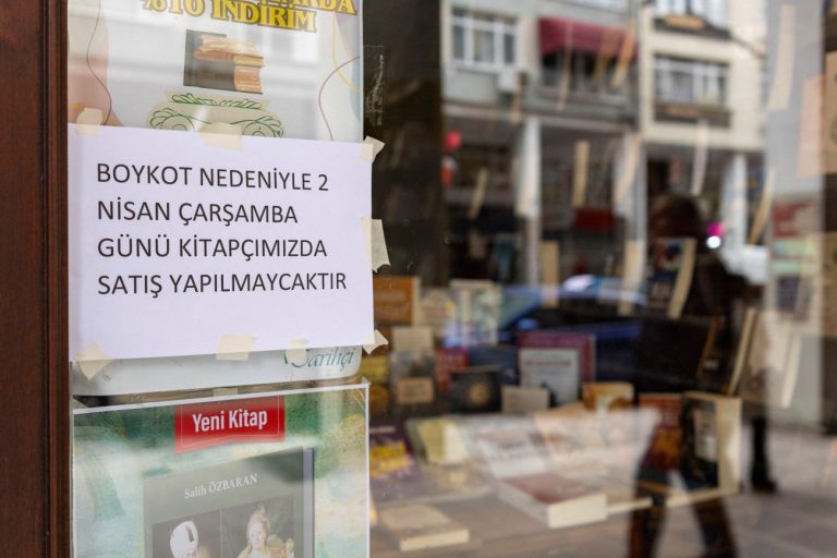 Τουρκία: Έντεκα συλλήψεις για το κάλεσμα σε εμπορικό μποϊκοτάζ ως αντίδραση στη φυλάκιση Ιμάμογλου