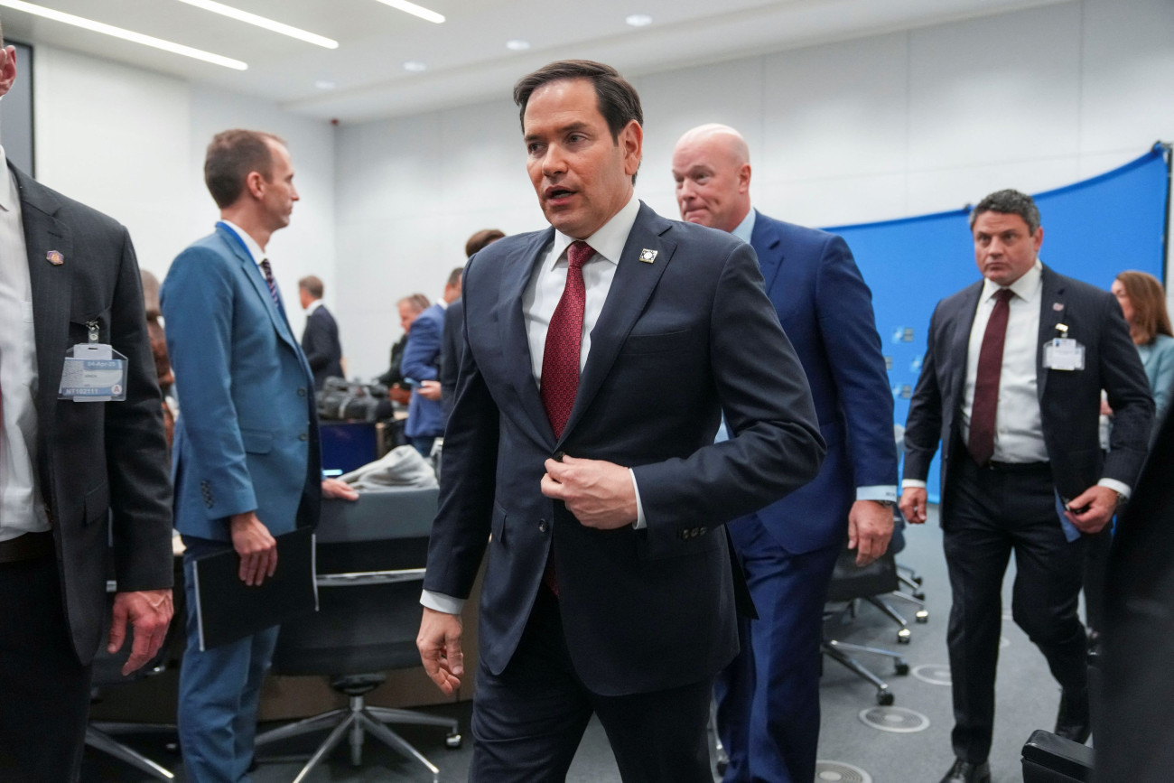 ΗΠΑ: Δεν θα επιτρέψουμε η Γροιλανδία να εξαρτάται από την Κίνα