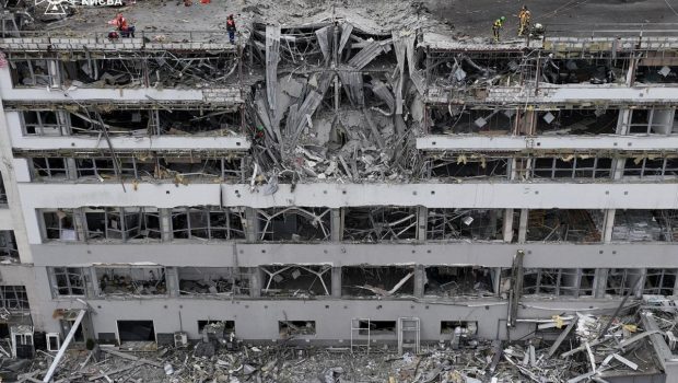 Ουκρανία: Τουλάχιστον ένας νεκρός και τρεις τραυματίες από ρωσική επίθεση στο Κίεβο