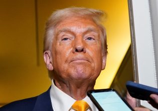 Φρίντμαν για Τραμπ: «Όταν προσλαμβάνεις κλόουν, να περιμένεις τσίρκο»