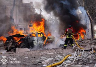 Ουκρανία: Τουλάχιστον 31 νεκροί και 84 τραυματίες από ρωσικό πυραυλικό χτύπημα στην πόλη Σούμι