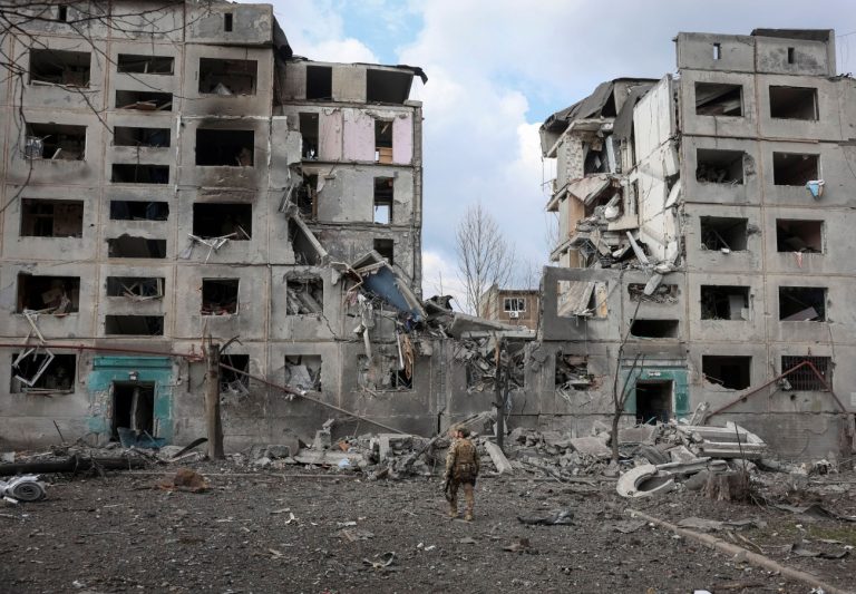 Ουκρανία: «Η Ρωσία επιθυμεί ειρήνη με διάρκεια», λένε οι ΗΠΑ αλλά ο Λαβρόφ εκτιμά ότι είναι δύσκολη η συμφωνία