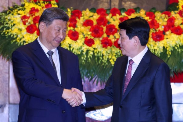 Η Κίνα εκμεταλλεύεται τους δασμούς του Τραμπ για να αναβαθμίσει τη θέση της στη Νοτιοανατολική Ασία