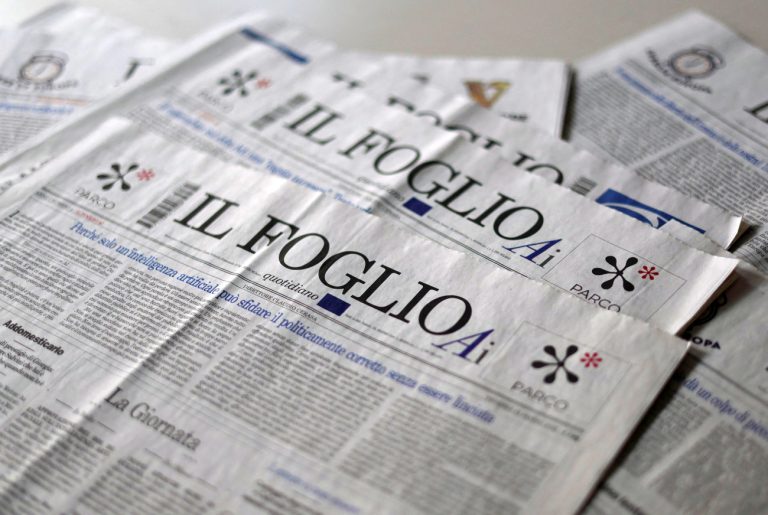 Ιταλική εφημερίδα δημοσίευσε ένθετο γραμμένο από ΑΙ