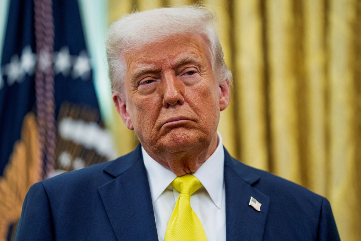 Τραμπ: Από εκεί που θα σταματούσε τον πόλεμο σε 24 ώρες, τώρα απειλεί να εγκαταλείψει τις συνομιλίες – Γιατί;