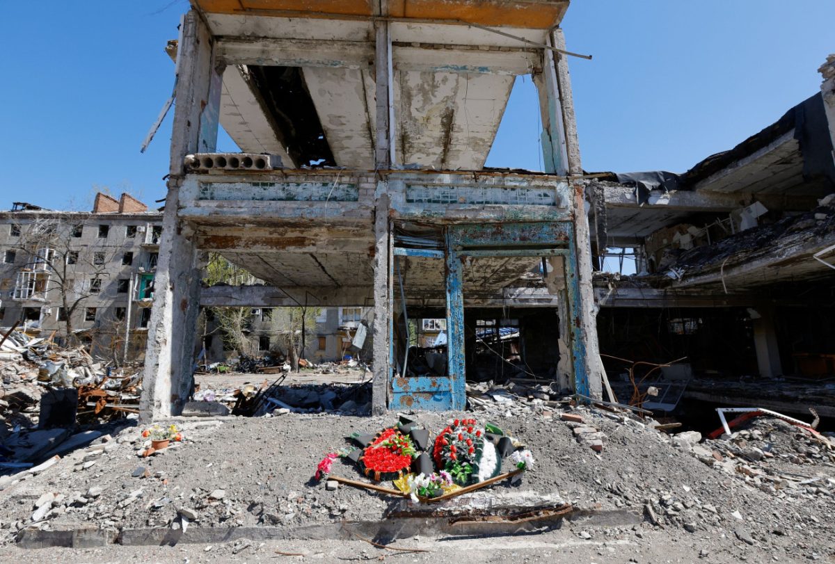 Ζελένσκι: Συνεχίζονται οι ρωσικές επιθέσεις παρά την ανακοίνωση Πούτιν για «πασχαλινή εκεχειρία»