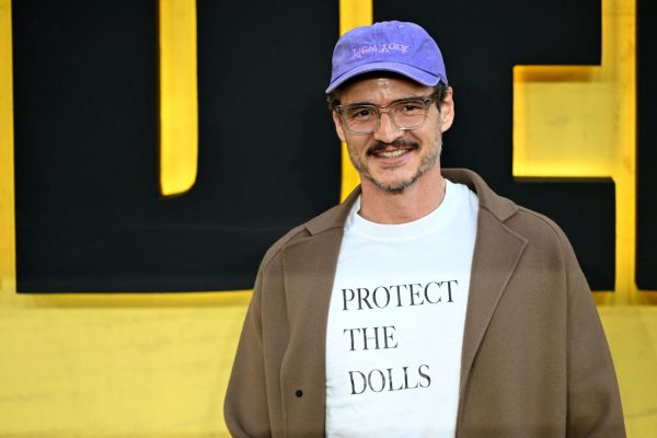 «Αποτρόπαιος και αηδιαστικός» ο πανηγυρισμός της Τζ. Κ. Ρόουλινγκ για τον Πέδρο Πασκάλ