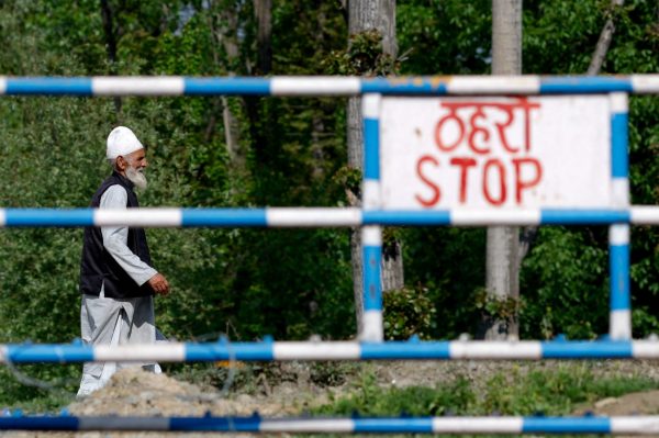 Ινδία – Πακιστάν: Κλιμάκωση διπλωματικής κρίσης μετά από τη φονική επίθεση στο Κασμίρ