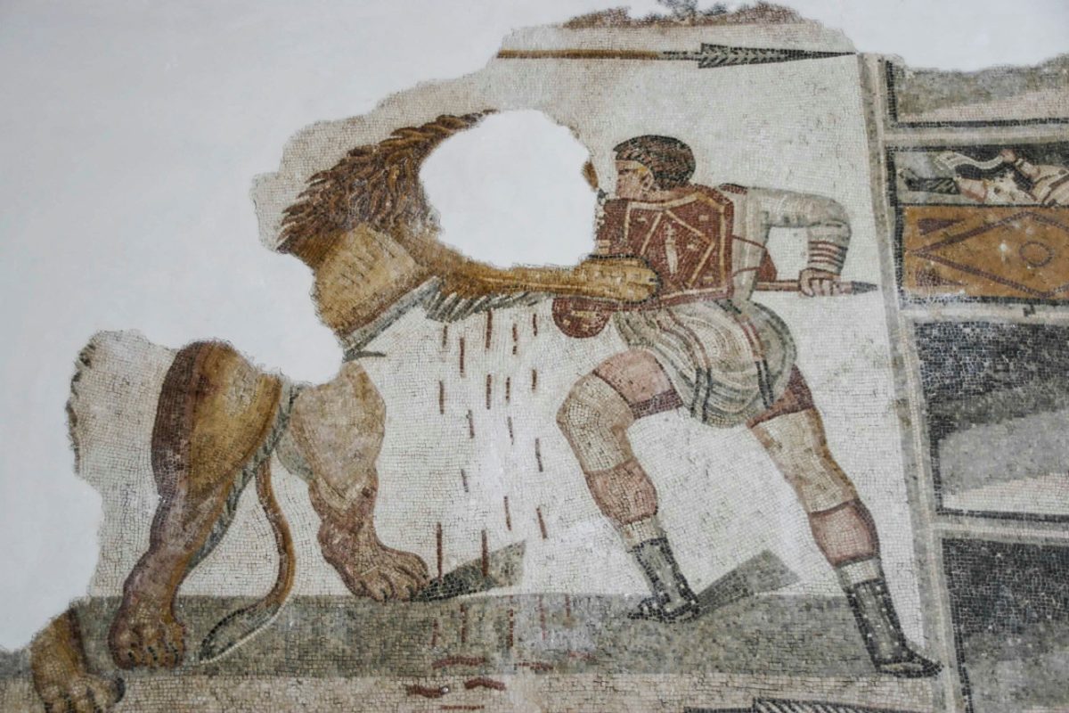 Οι μονομάχοι που έβγαιναν στην αρένα μαζί με ζώα ονομάζονταν venator. Τοιχογρααφία από το Εθνικό Μουσείο Μπάρντο στην Τυνησία (Reuters)