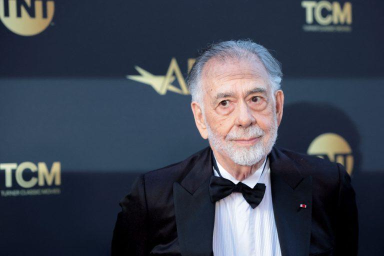 «O Nονός είναι η πιο σπουδαία αμερικανική ταινία»: Ο Σπίλμπεργκ αποθεώνει τον Κόπολα στην τελετή βράβευσης του