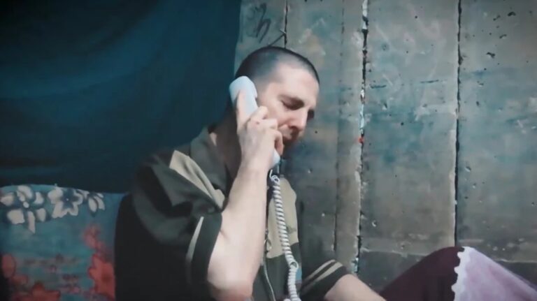 Νέο βίντεο με όμηρο έδωσε στη δημοσιότητα η Χαμάς – «Ο χρόνος τελειώνει»