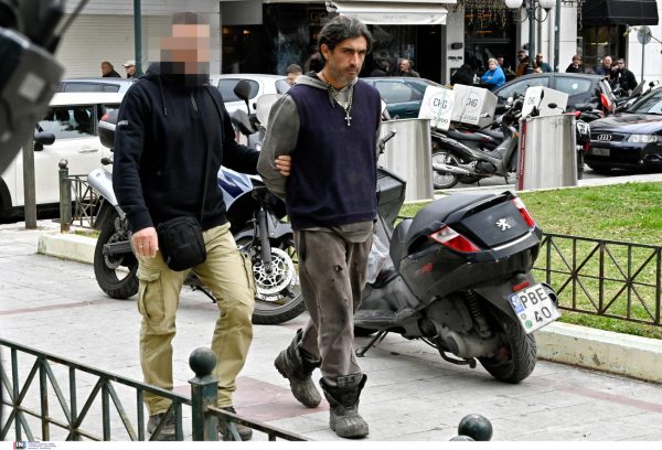 Παλαιοχριστιανός: «Ξεκινάω απεργία πείνας» – Τι δήλωσε μέσα από την φυλακή