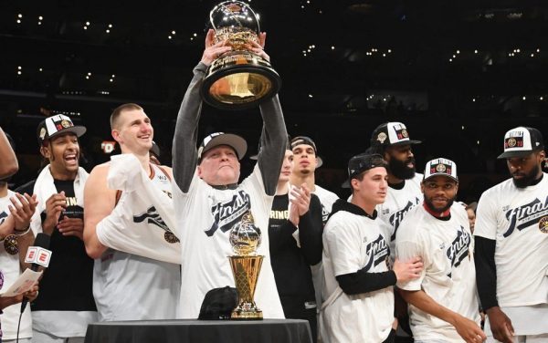 Τέλος εποχής στους Νάγκετς: Απέλυσαν προπονητή και GM