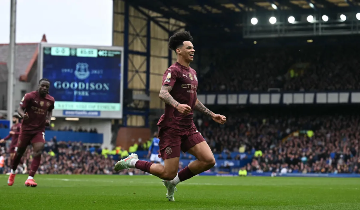 Έβερτον – Μάντσεστερ Σίτι 0-2: Δυσκολεύτηκε, αλλά πέρασε από το Γκούντισον Παρκ