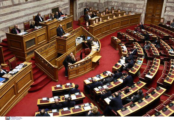 Ακόμα και την άλλη εβδομάδα η δικογραφία για Καραμανλή στη Βουλή – Η νέα προανακριτική και τα «πραγματικά περιστατικά»