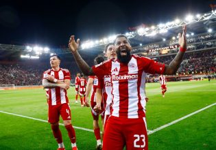 Η κόρη του Ροντινέι… ξυπνάει με τον ύμνο του Ολυμπιακού (vid)