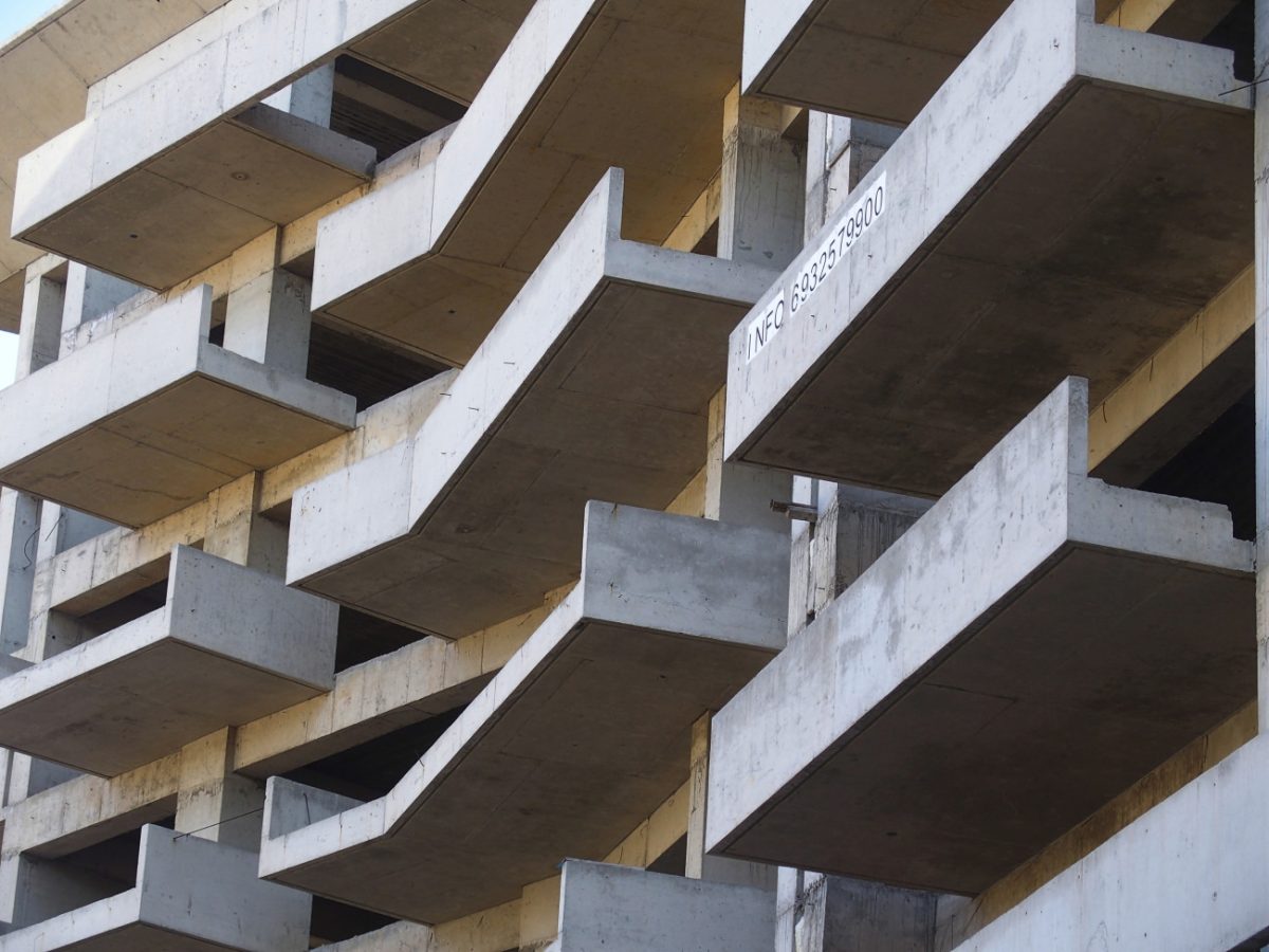 Κύκλωμα αλλοδαπών «ξέπλυνε» 16 εκατ. ευρώ μέσω κατασκευαστικών εταιρειών