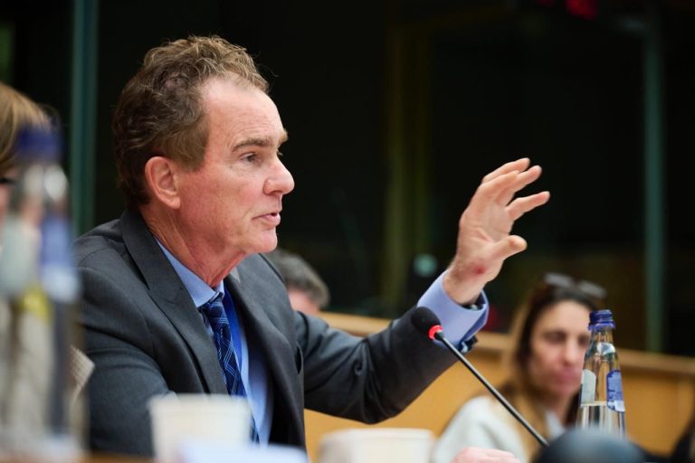 «Καρφιά» Ν. Παπανδρέου για τη διαγραφή Μπατζελή – «Θέλουμε ηλεκτροσόκ και απινιδωτή στο ΠΑΣΟΚ»