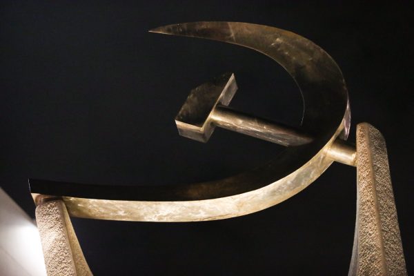 ΚΚΕ: Κυνική ομολογία Μητσοτάκη ότι οι συνταξιούχοι λαμβάνουν συντάξεις πείνας