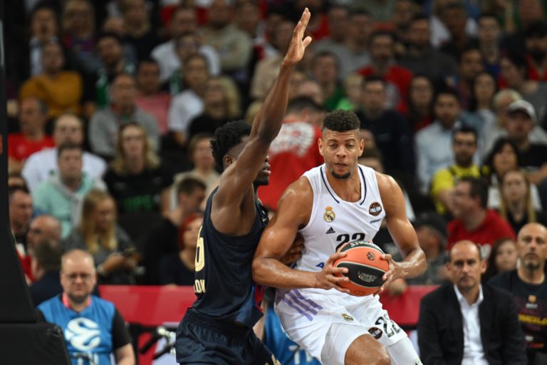 Οι Ισπανοί ονειρεύονται κλάσικο στο F4