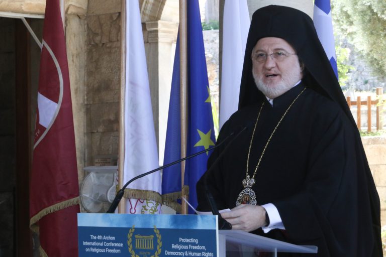 Εκπρόσωπος «Γαλάζιας Πατρίδας»: O Ελπιδοφόρος μισεί την Τουρκία, ονειρεύεται μια νέα βυζαντινή αυτοκρατορία