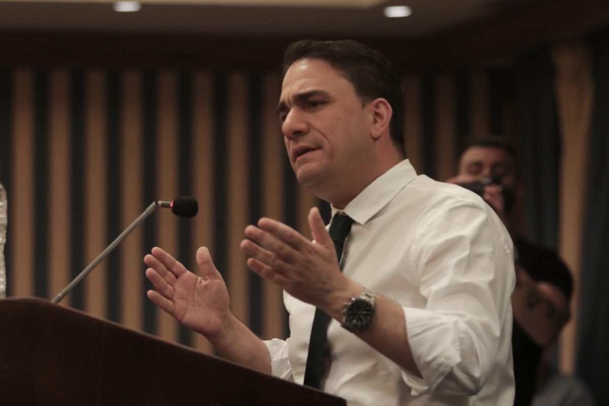 Τσουκαλάς: Καλπάζει η ακρίβεια, πολύ μεγάλες διαφορές στο Καλάθι του Πάσχα σε σχέση με πέρσι