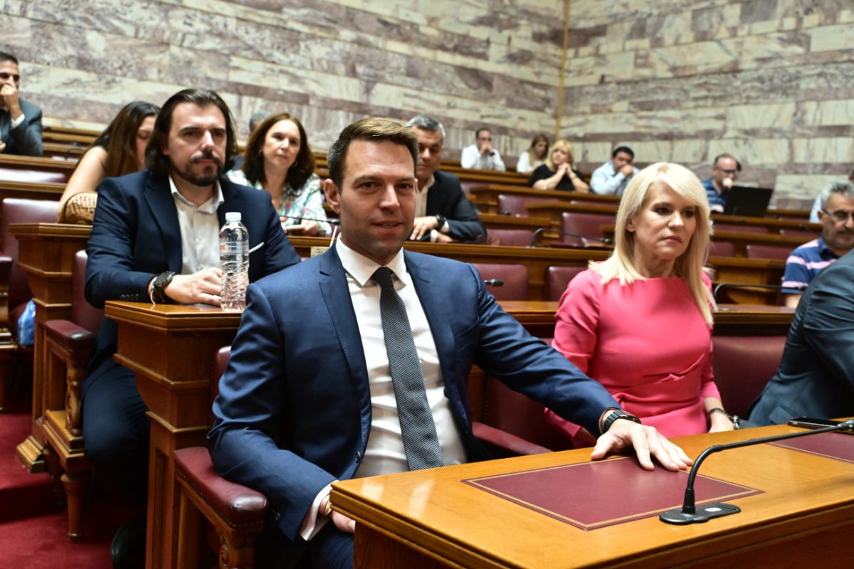 Το αλα καρτ κατηγορητήριο Κασσελάκη κατά Σπίρτζη – Οταν η Τζάκρη έβλεπε προανακριτική μόνο για τον Καραμανλή