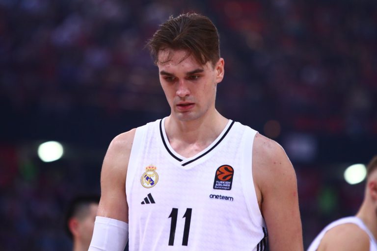 Χεζόνια: «Ο Ολυμπιακός ήταν μακράν η καλύτερη ομάδα της κανονικής περιόδου»