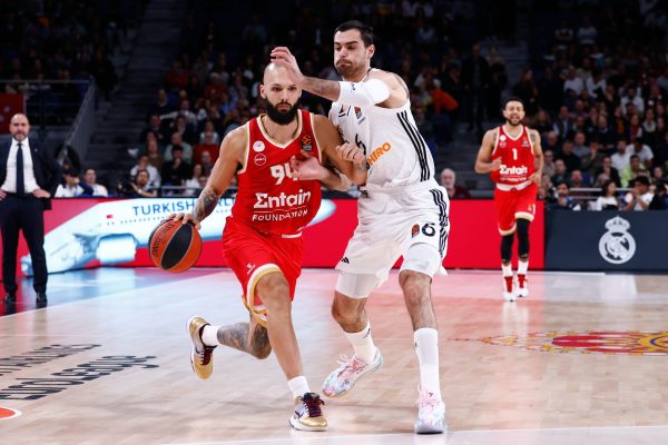 «Ο Ολυμπιακός είναι το φαβορί στη σειρά με τη Ρεάλ»