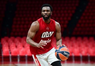 Πλησιάζει το ντεμπούτο του Κίναν Έβανς στον Ολυμπιακό – τι είπε ο Μπαρτζώκας