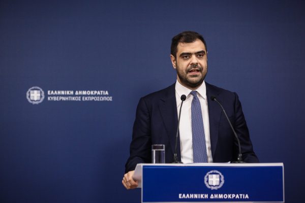 Τέμπη: Στο αφήγημα περί παραπλάνησης της κοινής γνώμης επιμένει και επενδύει ο Π. Μαρινάκης