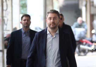 ΠΑΣΟΚ: Τα τρία κοινά ανησυχητικά ευρήματα των πέντε δημοσκοπήσεων – Πτώση σε ποσοστά ευρωεκλογών