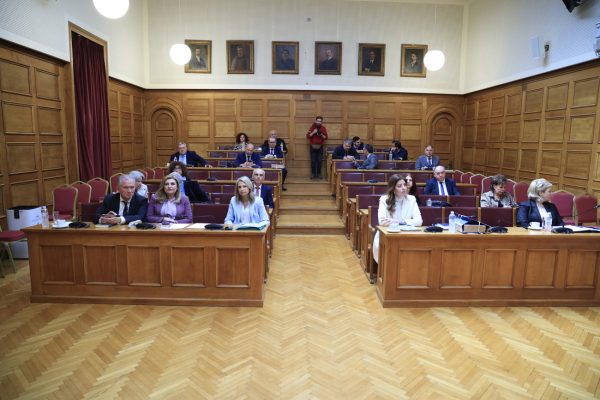 Τέμπη: Ούτε το ΚΚΕ καταθέτει πόρισμα για τον Τριαντόπουλο – «Προανακριτική παρωδία»