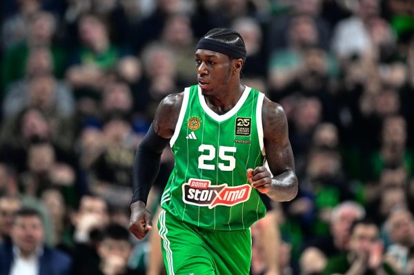 Ναν: «Πολύ καλύτερο να είμαι σούπερ σταρ στη Euroleague, παρά ρολίστας στο NBA» (vid)