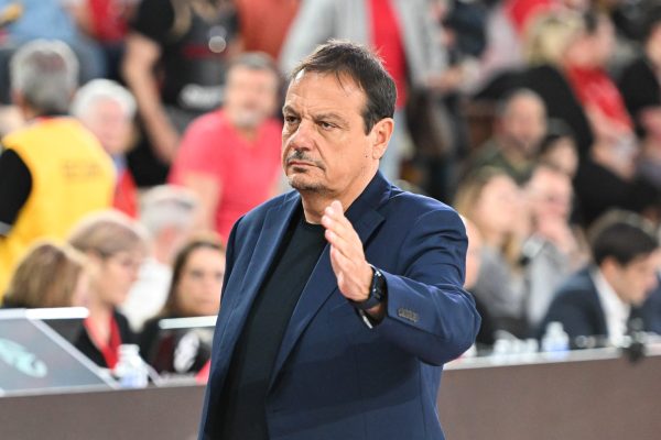 Αταμάν σε παίκτες: «Κάνατε σπουδαίο παιχνίδι, πετύχαμε τον στόχο του πλεονεκτήματος στα πλέι οφ»