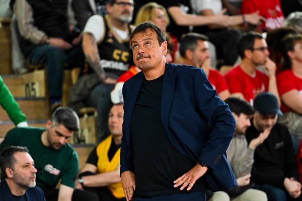 Αταμάν για Λεσόρ: «Δεν είμαι σίγουρος αν παίξει στα πλέι οφ, αλλά θα είναι κατά 90% στο Final Four»