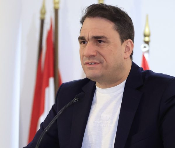 Τσουκαλάς για δημοσκοπήσεις: Όσο μπαίνουμε σε πολυθεματική ατζέντα θα έχουμε ανάκαμψη