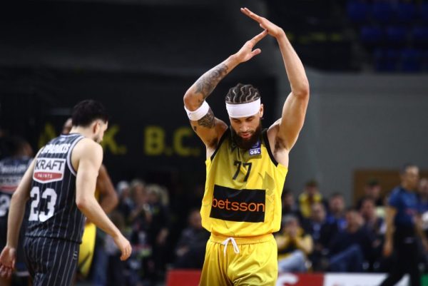 ΑΕΚ – ΠΑΟΚ 89-76: Κυριάρχησε και έκανε το 1-0 η Ένωση (vid)