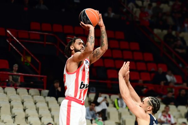 Ολυμπιακός – Πανιώνιος 106-67: Το πρώτο βήμα με σούπερ Ντόρσεϊ και Βεζένκοφ (vid)