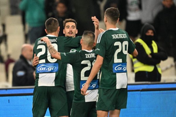 Παναθηναϊκός – ΑΕΚ 3-1: Το «χαρακίρι» της Ένωσης, φιλί ζωής για τους «πράσινους»
