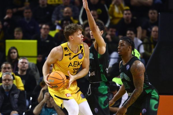 LIVE: Ναντέρ – ΑΕΚ