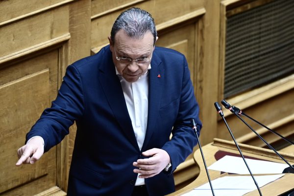 Φάμελλος: Οι εφαρμόσιμες και κοστολογημένες προτάσεις για να ανοίξει ο διάλογος των προοδευτικών δυνάμεων