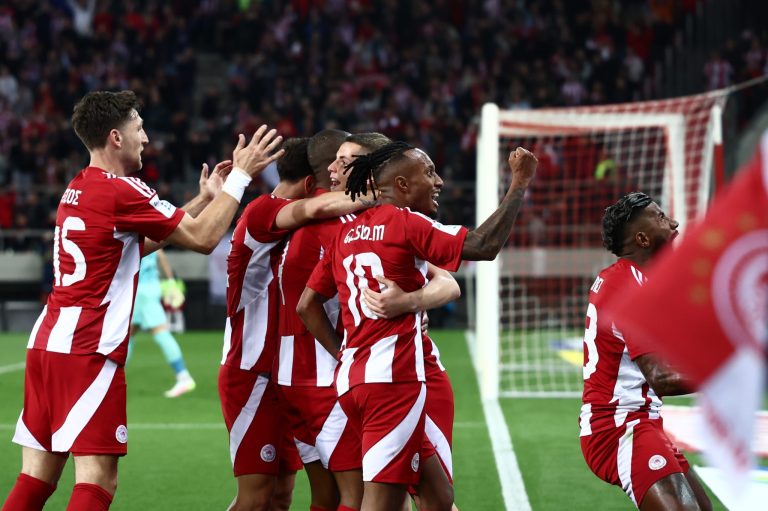 Super League: Η βαθμολογία των playoffs 1-4 – Το πήρε και μαθηματικά ο Ολυμπιακός (pic)