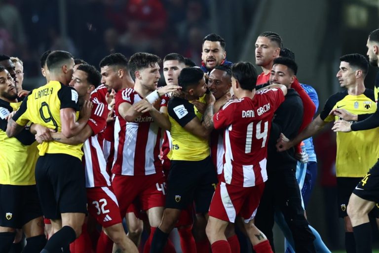 Ούτε στη ΔΕΑΒ αποδείχθηκαν οι καταγγελίες της ΑΕΚ – Πρόστιμα σε παίκτες και τις ομάδες, τι ισχύει για Αλμέιδα