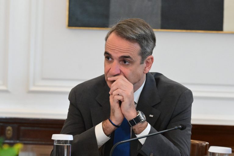 Το «Μητσοτάκης ή χάος» και τα ρίσκα της γαλάζιας στρατηγικής