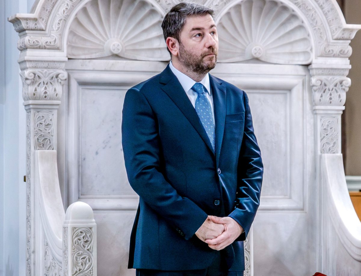 Ανδρουλάκης: Το φετινό Πάσχα ας μη μείνει στις τυπικές ευχές, ας γίνει αφετηρία για αλλαγή σελίδας