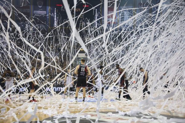 Φανταστική ατμόσφαιρα στο «Παλατάκι» από τους οπαδούς του ΠΑΟΚ (pics)