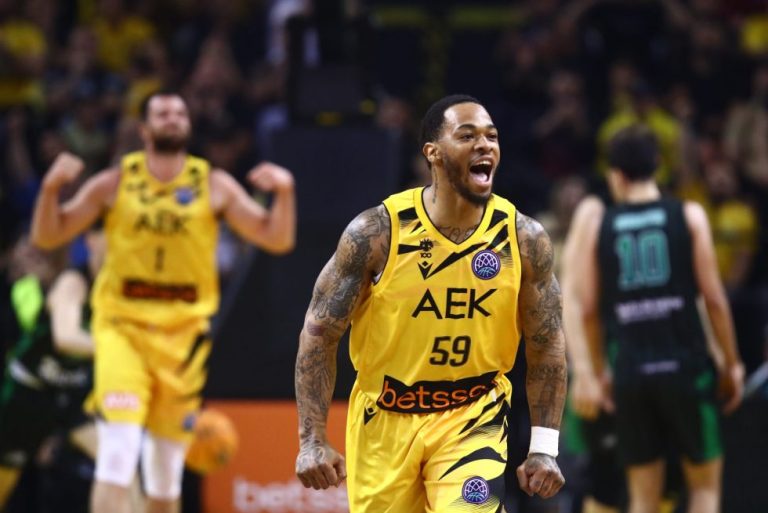 ΑΕΚ – Ναντέρ 104-69: Την «πάτησε» και έφυγε για το Final 4 (vid)